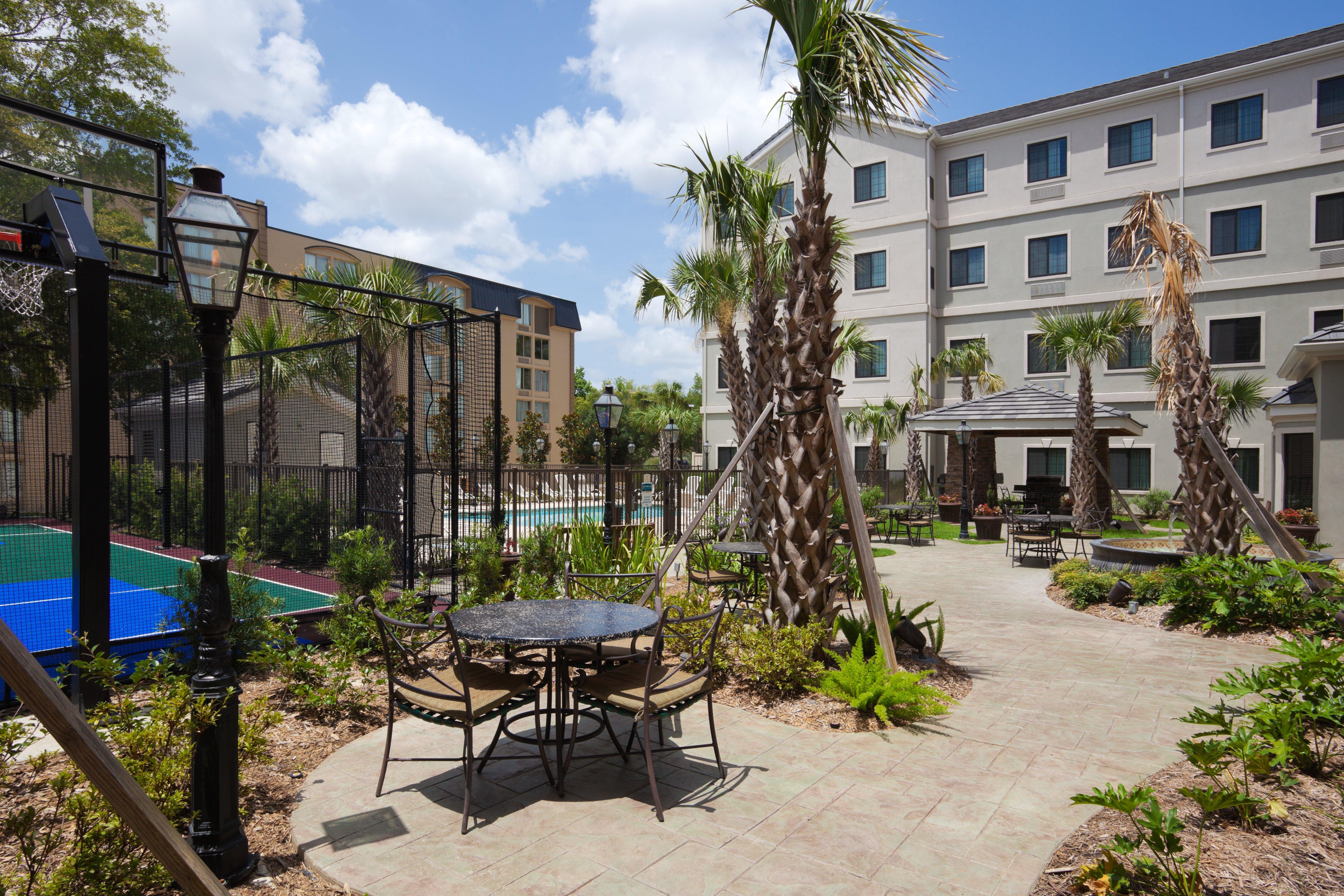 Staybridge Suites Lafayette-Airport By Ihg Екстериор снимка