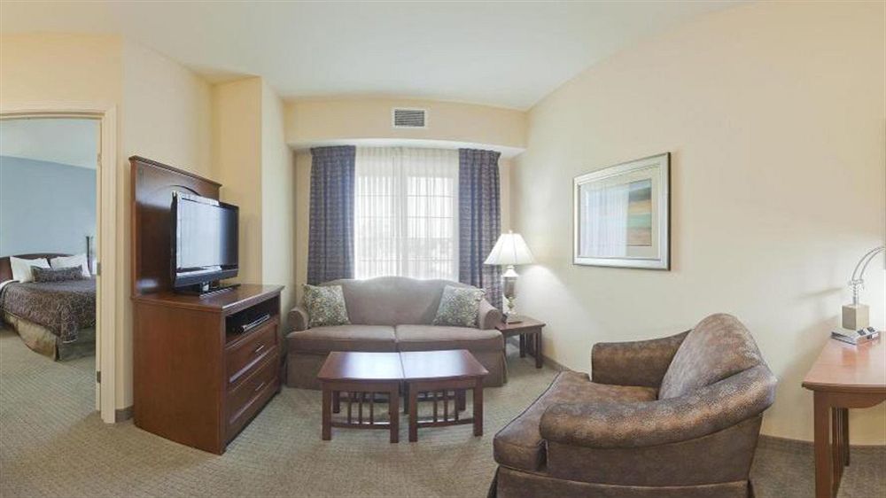 Staybridge Suites Lafayette-Airport By Ihg Екстериор снимка